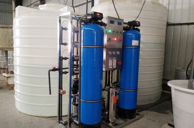 工業<a href=http://www.yhccar.cn/fstcjssb/ target=_blank class=infotextkey>反滲透凈水設備</a>